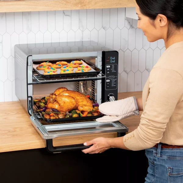 12-in-1 Double Oven with FlexDoor, FlavorSeal Smart Finish, Rapid Top Oven, Convection and Air Fry Bottom Oven DCT401 - Image 5