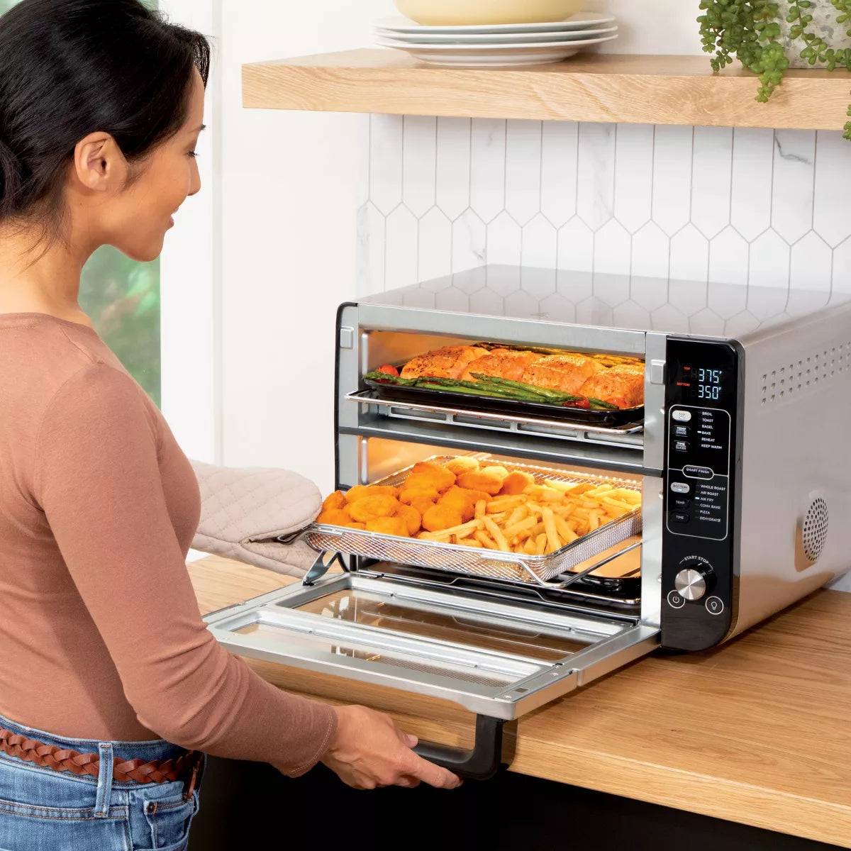 12-in-1 Double Oven with FlexDoor, FlavorSeal Smart Finish, Rapid Top Oven, Convection and Air Fry Bottom Oven DCT401 - Image 12